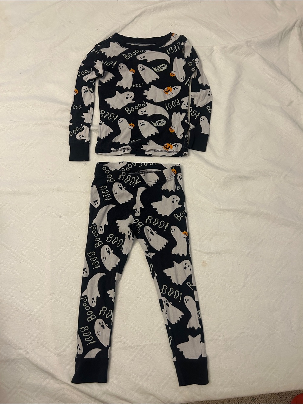 Old Navy Black Ghost Print Kids Pajama Set with White Ghosts